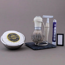 Load image into Gallery viewer, Haryali&#39;s Victoria Range Shaving Kit - HARYALI LONDON