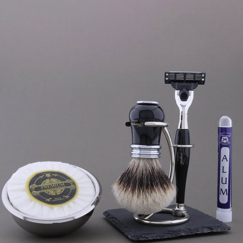 Haryali's Victoria Range Shaving Kit - HARYALI LONDON