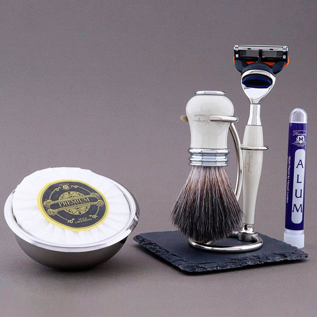 Haryali's Victoria Range Shaving Kit - HARYALI LONDON