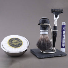 Load image into Gallery viewer, Haryali&#39;s Victoria Range Shaving Kit - HARYALI LONDON