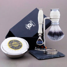 Load image into Gallery viewer, Haryali&#39;s Groove Range Shaving Kit 