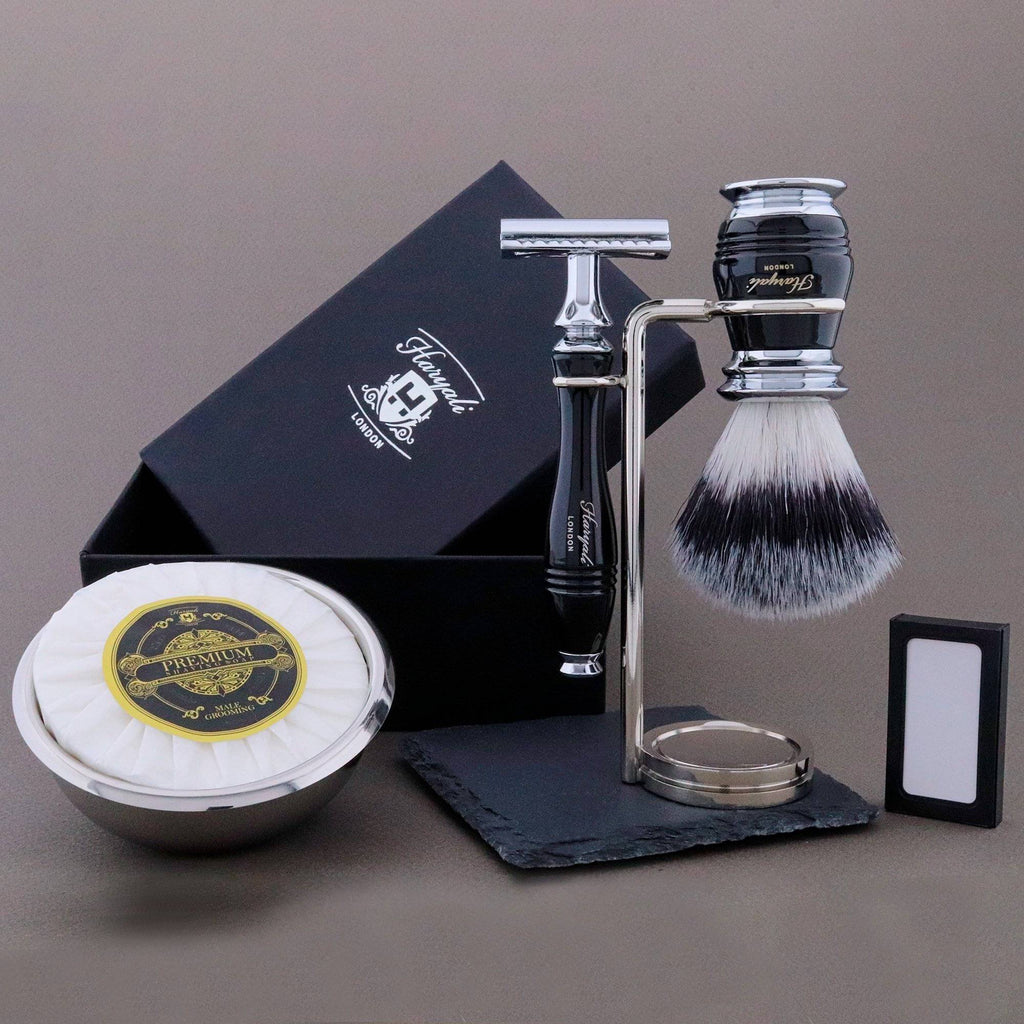 Haryali's Groove Range Shaving Kit 