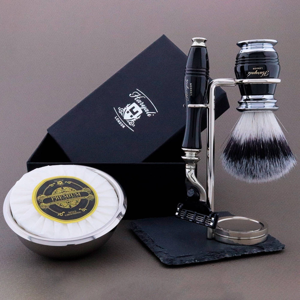 Haryali's Groove Range Shaving Kit 