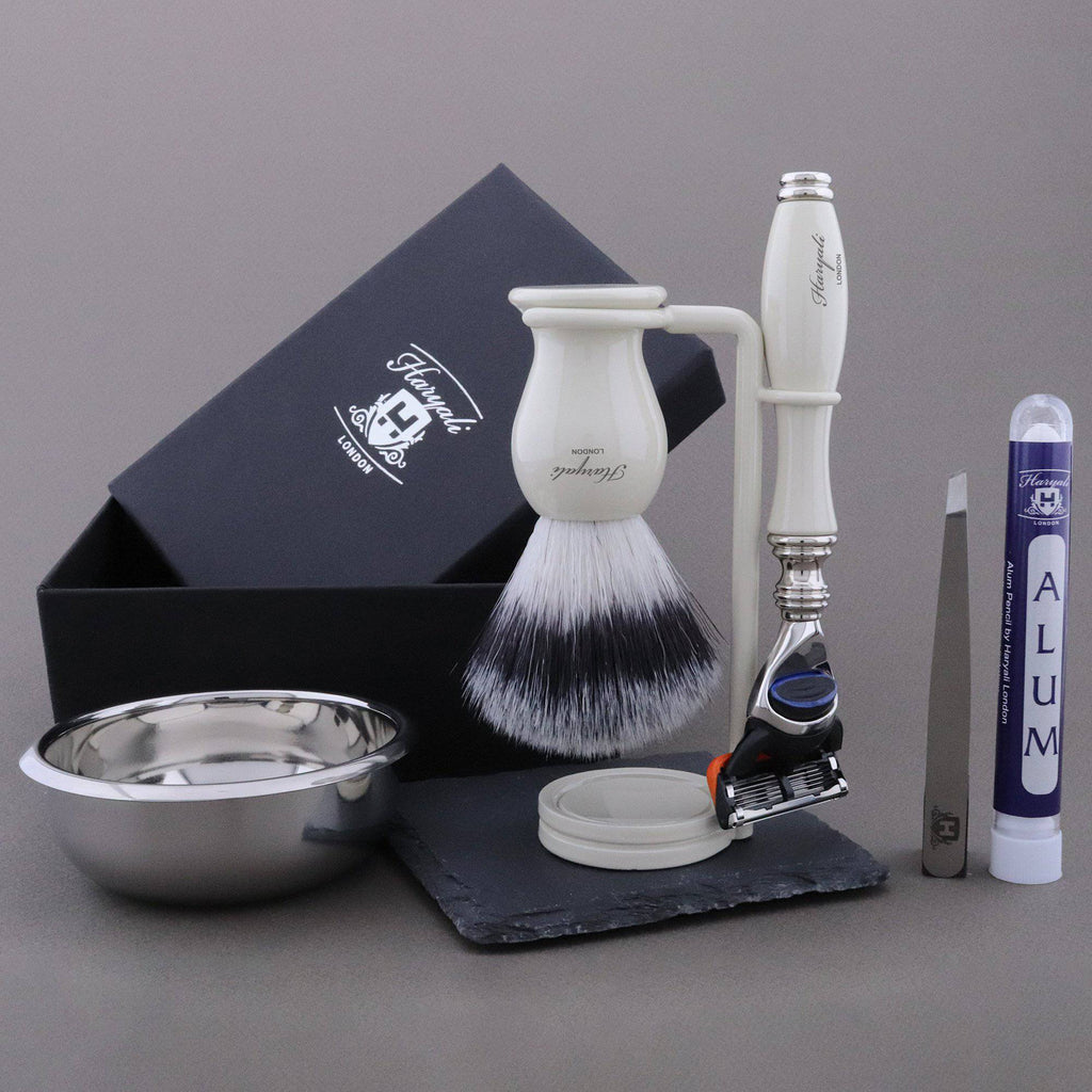 Haryali's Grace Range Shaving Kit 